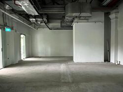 Gunner Lane (D4), Retail #583409471